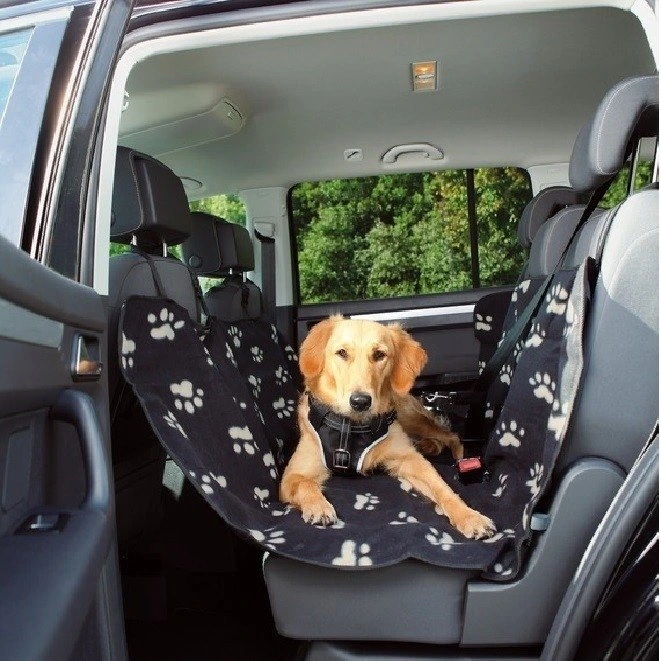 Trixie bilsetebeskyttelse til hund svart med poteavtrykk 140 x 145 cm / 145 x 160 cm